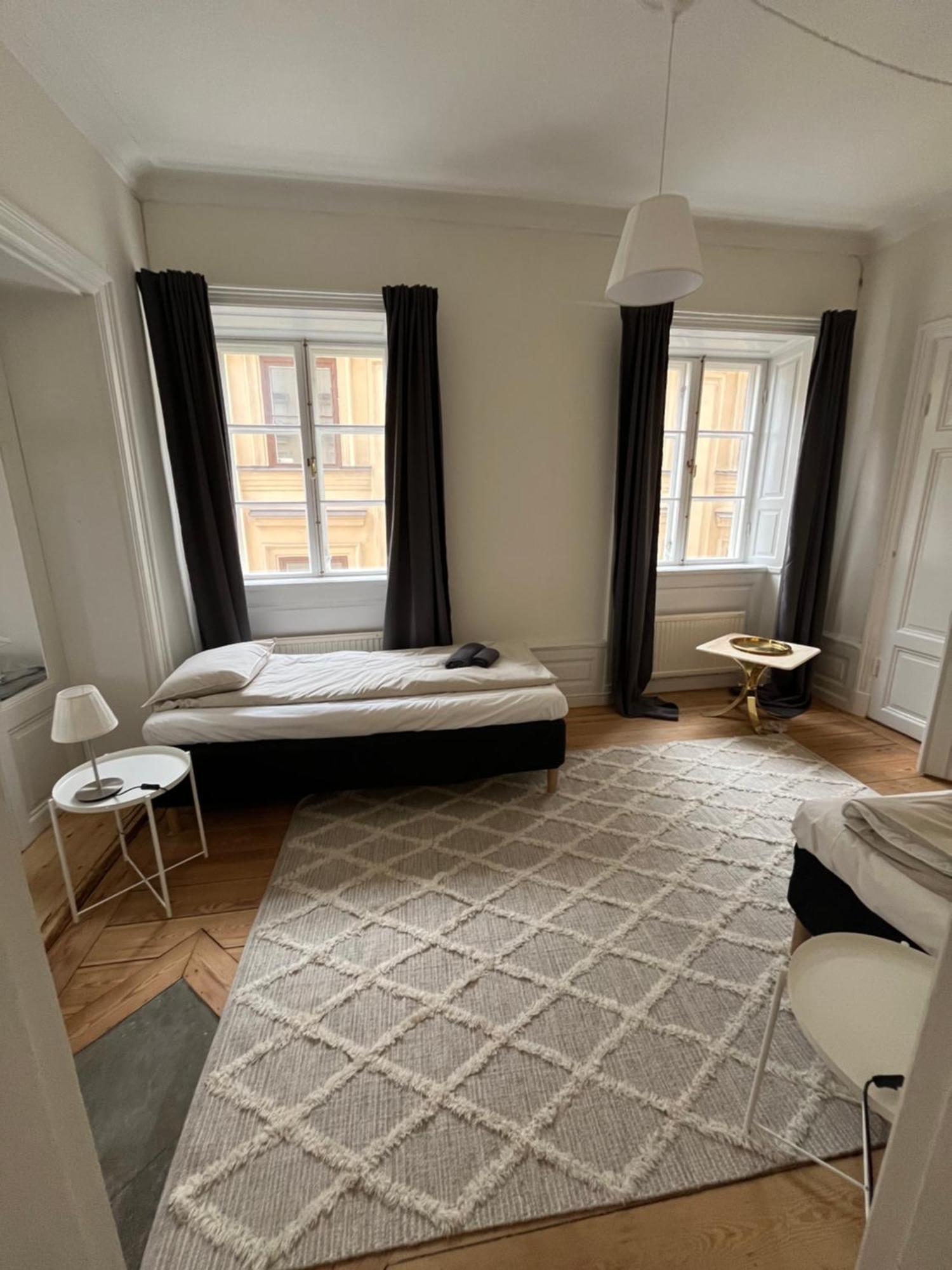 Home Inn Mrt19 Stockholm Buitenkant foto